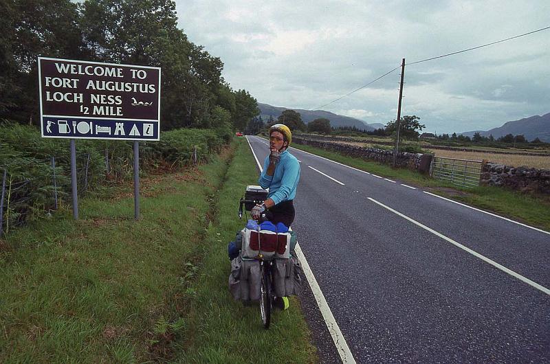 WT 3100 358-26 UK-3 1992.jpg
